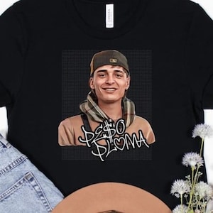 Custom tshirt, music, gift for her, gift for him, male artist, birthday gift, Spanish, featherweight