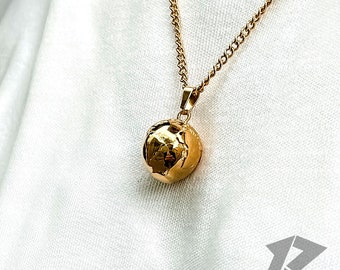 18K Gold World Necklace, Mens Pendants, Mens Necklace, Free Tracked Shipping, Chain & Pendant, Gift for him, Globe Pendant, Travel gift,