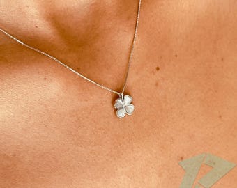 Sterling Silver Clover Necklace, Lucky 4 Leaf clover Necklace, Minimalist Necklace, Womens Necklace, Dainty Necklace, Clover Charm Pendant