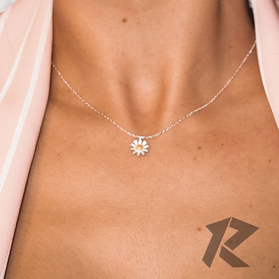 [STONE HENgE] 韓国☆925 Silver☆Silver Daisy Necklace Sterling Silver Daisy Flower Necklace, Womens Necklace