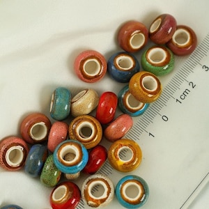 10 Stück 15mm lose Keramikperlen für die Schmuckherstellung, runde Makrameeperlen großes Loch 6mm, glasierte große Perlen