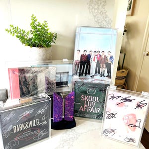 KPOP Albums Acrylic Case