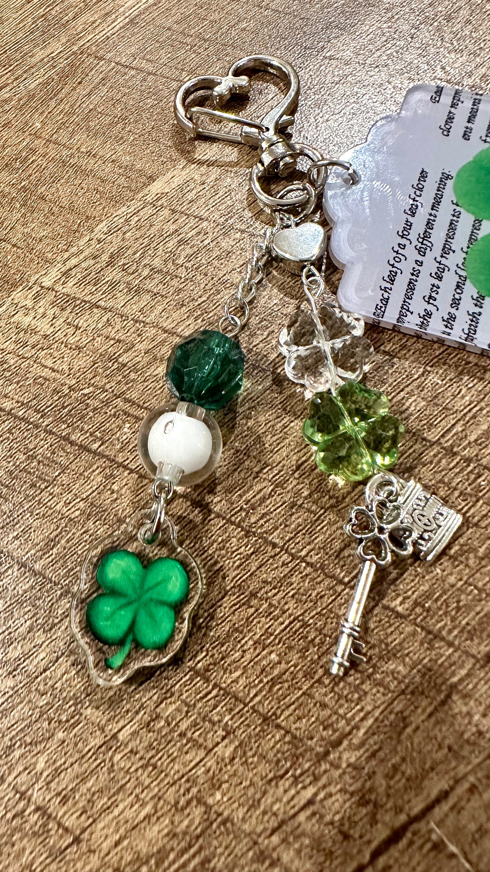 HQRP-Crystal 27mm Real Four Leaf Clover Shamrock in Keychain