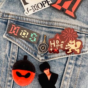 Hope On The Stage Acrylic Pin Set