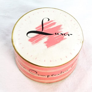 Vintage MCM Luxor Complexion Powder Box Full Unopened Round 3&quot; Across Dresser Vanity Bathroom Decorator Item