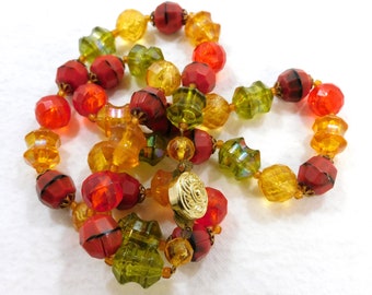 Western Germany Marked Necklace Single Strand Faceted Plastic Beads Orange Yellow Green Gold Toned Plunge Clasp 22&quot; Long Vintage -N38