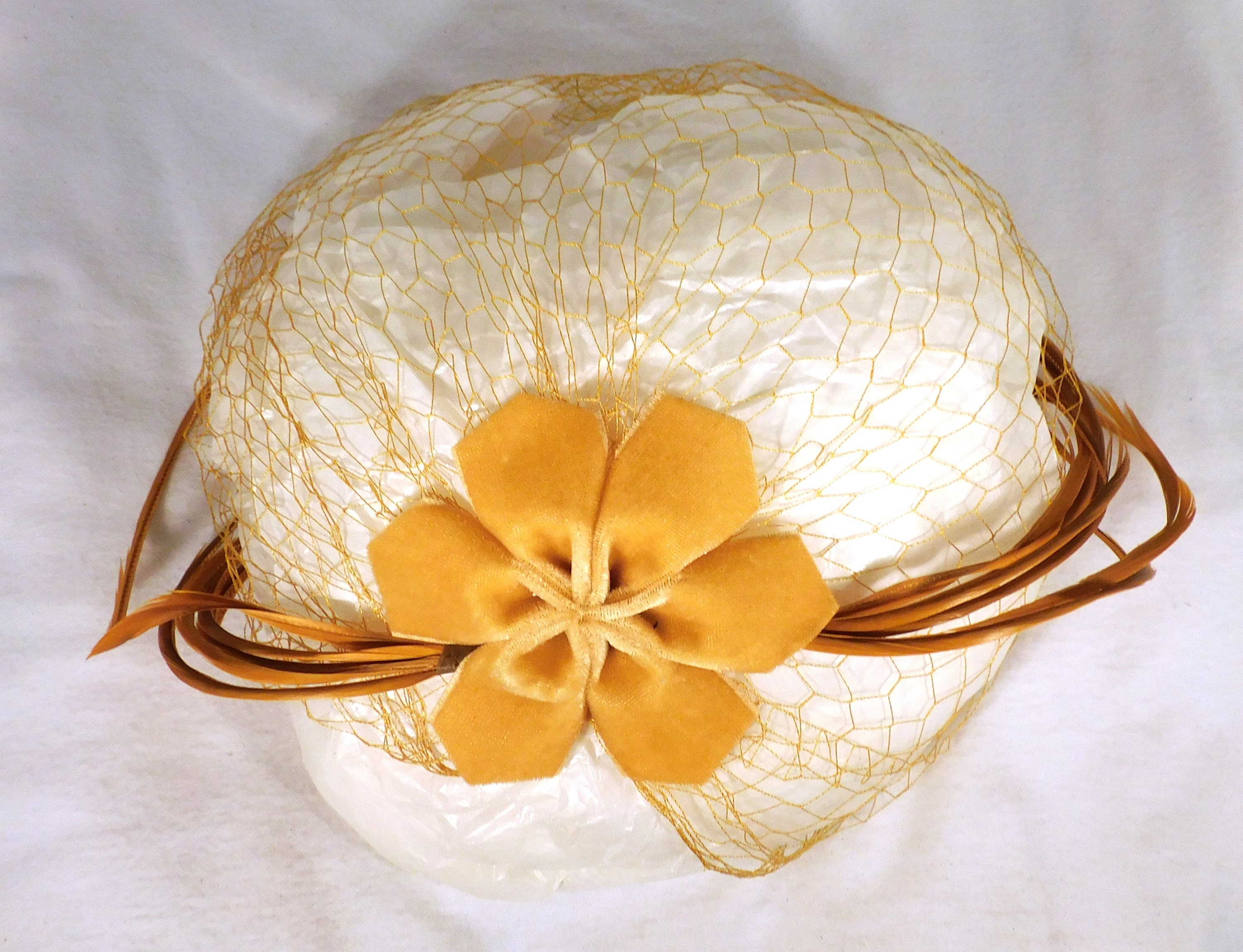 Vintage 1960s Velvet Flower Net Hat With Feathers - Etsy