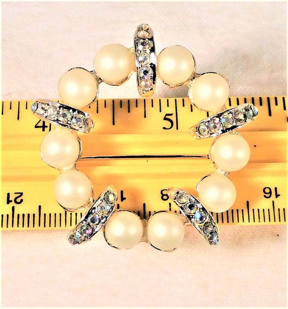 Vintage MCM Brooch Pin 10 Faux Pearls & 5 Rhinest… - image 7