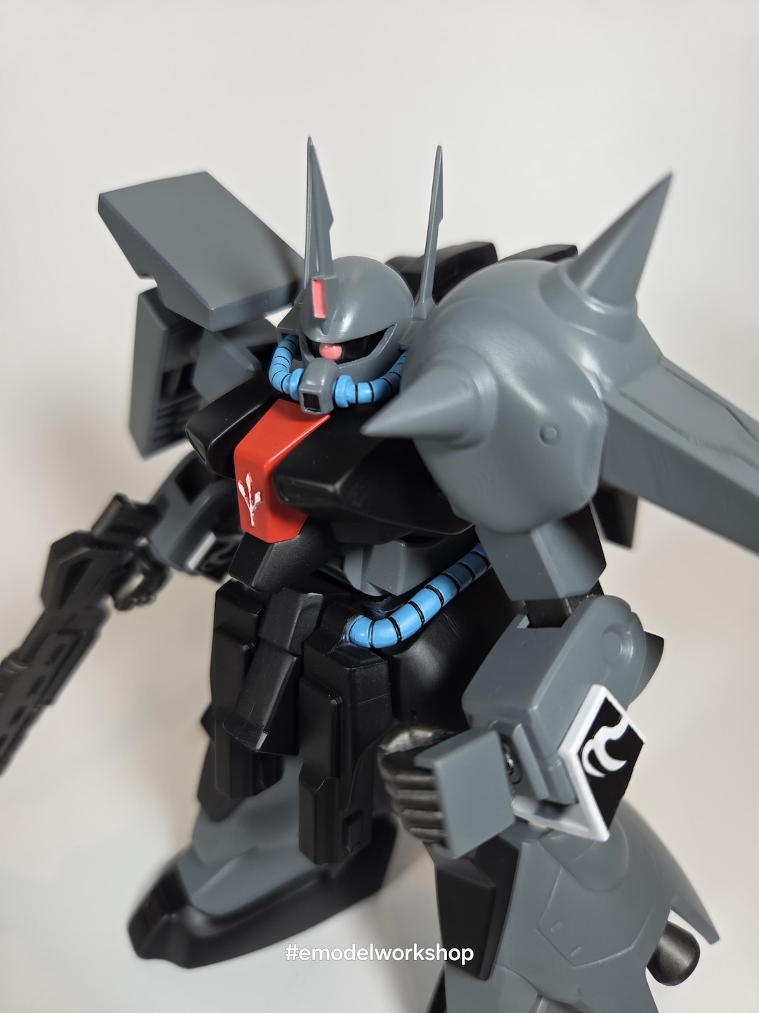 【希少品】ガンプラ 3個セットTAURUS CUSTOM等 Bandai 1/144 Gundam Wing Oz-12sms Taurus Custom LM Limited