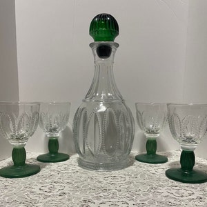 Vintage Avon Liquor Decanter with 4 Goblets
