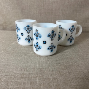 Vintage Milk Glass Coffee Mugs Set of 3 - Retro Blue Design