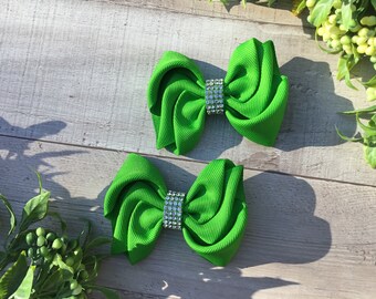 Green Ribbon Hairbow, Hairclip, Green Hairpin for Girls, Gift for Girls, Bows for Girls, Moños de Liston para Niñas color Verde, Set of 2