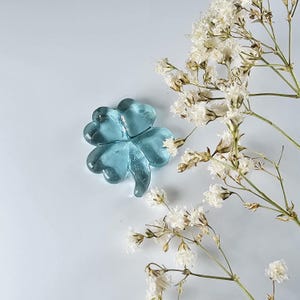 Lucky Blue Glass 4-Leaf Clover - Handcrafted Shamrock Charm for Good Fortune & Blessings | Positive thoughts keepsake | Pocket token gift