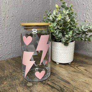 Lightning bolt glass
