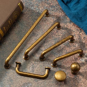 Antique Bronze Cabinet Knob or Handle: Vintage Style Zinc Alloy Drawer Pull