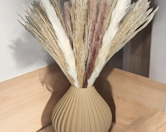 Nora 3D-Printed Vase: Ribbed Texture, Boho Minimalist Decor
