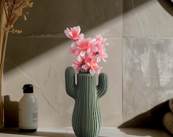 Wren – Cactus-Inspired Vase | Modern Desert Decor