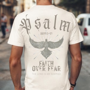 Camiseta para hombre con el Salmo 23 (diseño PNG) / Ropa cristiana con gráfico en la espalda y bolsillo con números romanos / Descarga digital de camiseta con versículo bíblico