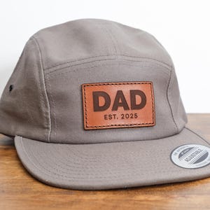 New Dad Gift 5 Panel Hat | Dad Est 2025 5 Panel Cap with Leather Patch for Father&#39;s Day, Baby Announcement, New Father Gift