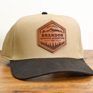 Anpassad logotyp 90-tals vintage-keps | Truckerkeps med lädermärken och snapback för företag, Anpassade hattar, Kepsar med lädermärken, Kepsar med graverad logotyp