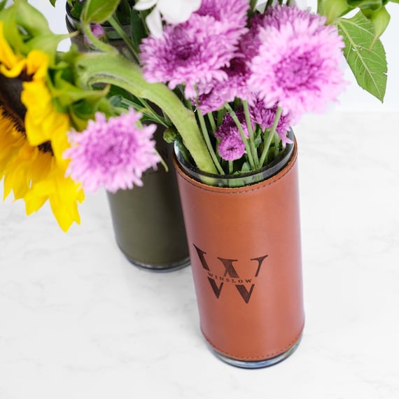 3 Best Personalized Leather Gifts for the Modern Home & Hobbyist