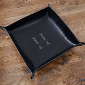 Personalized Catch All Tray Black | Handmade Real Leather Monogrammed Valet Tray, Engraved Men&#39;s Catchall Tray, Custom Desk Organizer Tray