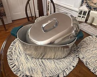 8 Quart Oval Dutch Oven with Lid - 13 Inch Cast Aluminum Cookware -Lightweight Roasting Pan - Oven Safe Pot - Cajun Cooking Pot
