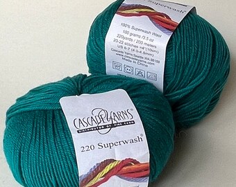 Cascade 220 Superwash Yarn | 260 Deep Teal