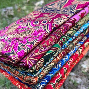 Traditional Balinese Lotus Sarong Batik, Made in Indonesia, Bali Fabric