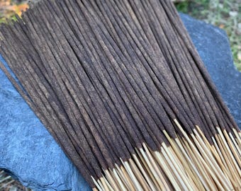 Kesar Chandan Incense, Vinasons Incense, High Quality Incense from India, Handmade Handrolled Incense, Temple Grade Incense Agarbatti