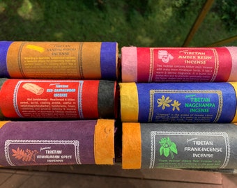 Encens tibétain ancien avec supports - Fait main dans la vallée de Katmandou - Nag Champa - Bois de santal - Bois de santal rouge - Encens - Ambre