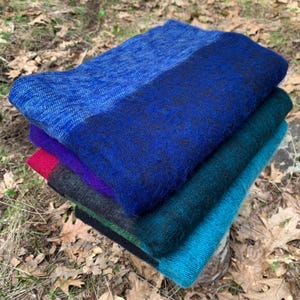 Himalaya Wool Blanket Shawl, Soft Warm Light Throw, High Quality Handmade Blanket from Nepal, Multicolor Shawl
