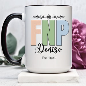 Caneca de café FNP, copo colorido para enfermeira, celebre sua família, enfermeira, credencial MSN DNP, personalizado médico, afiliado de prática de enfermagem