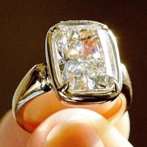 4.15 Ct Radiant Cut Moissanite Engagement Ring, Crushed Ice Radiant Cut Ring, Elongated Radiant, Bezel Set Ring for Her
