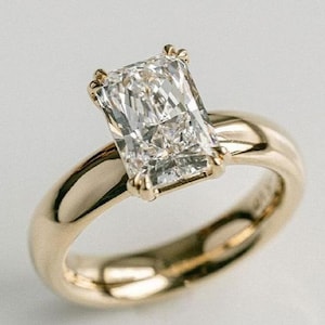 Double Prong 2 Ct Radiant Cut Moissanite Engagement Ring, Crushed Ice Radiant Cut Ring, Elongated Radiant, Solitaire Ring
