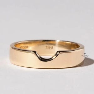 14K Solid Gold Cigar Wedding Band Ring, Unique 6mm Wide Cut Out Design, Perfect for a Wedding band or Nesting Ring, Luxurious Gift for Her