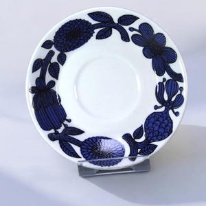 Gustavsberg - Stig Lindberg - Blue Aster - Saucer - 12.5 Cm