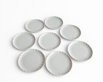 Kaiser Porcelain Set of 8 Little Plates White Embossed 10.5 cm
