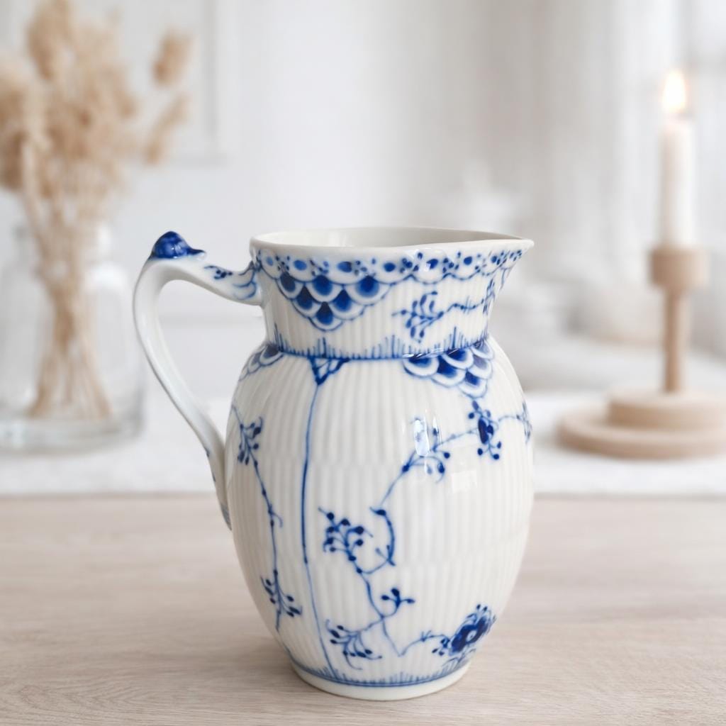 Royal Copenhagen Blue Fluted Half Lace #763 – Pitcher, 17 Cm, 800