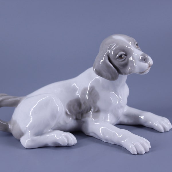 Lladro, Porzellanfigur, Hund. Ausgezeichneter Zustand, handgefertigt aus den 1980er Jahren