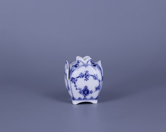 Royal Copenhagen Blue Fluted no. 495. Unique Porcelain Place Card Holder and Vase. Denmark, 1890's