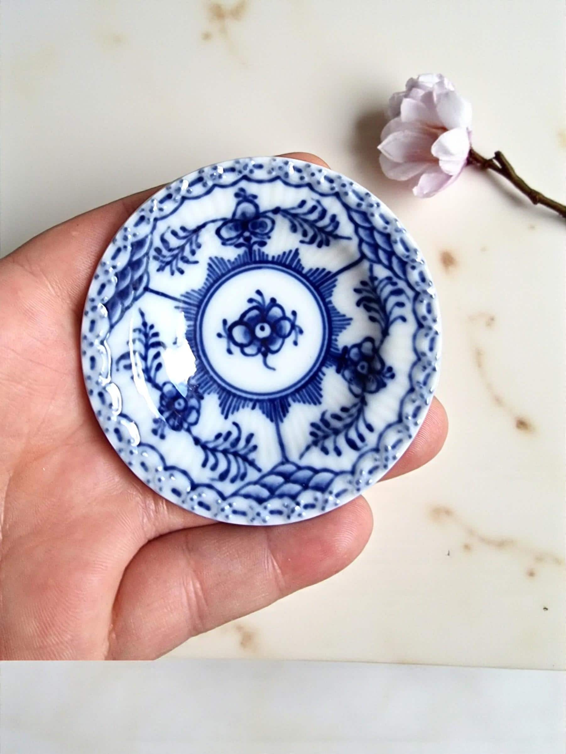 ロイヤルコペンハーゲン ブルーフルーテッド ハーフレース プレート