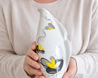 CT Hutschenreuther Arzberg Bavaria Porcelain Vase – Mid-Century Modern – Abstract Floral Design – German Art Pottery