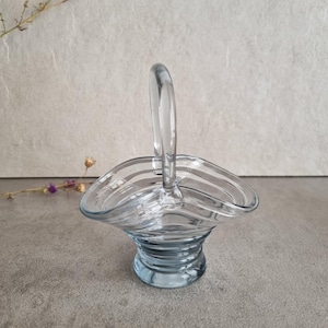 Vintage Swedish Glass Basket – 1950s Hand-Blown Clear Glass – Mid-Century Decorative Bowl – Collectible Scandinavian Art Glass