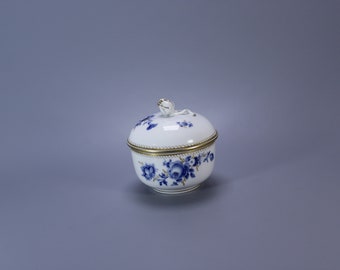 Meissen Blue Flowers Sugar bowl Lidded Bowl Vintage Porcelain 1950s Excellent Condition First Quality