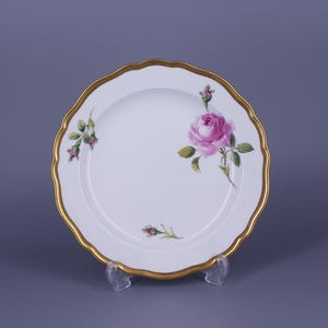 Meissen Dinner Plate – 1920s Hand-Painted Roses, German Porcelain, 22 cm