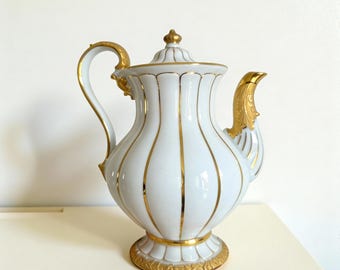 Meissen X-form Chocolate Pot – 1900s Antique Porcelain - Etsy