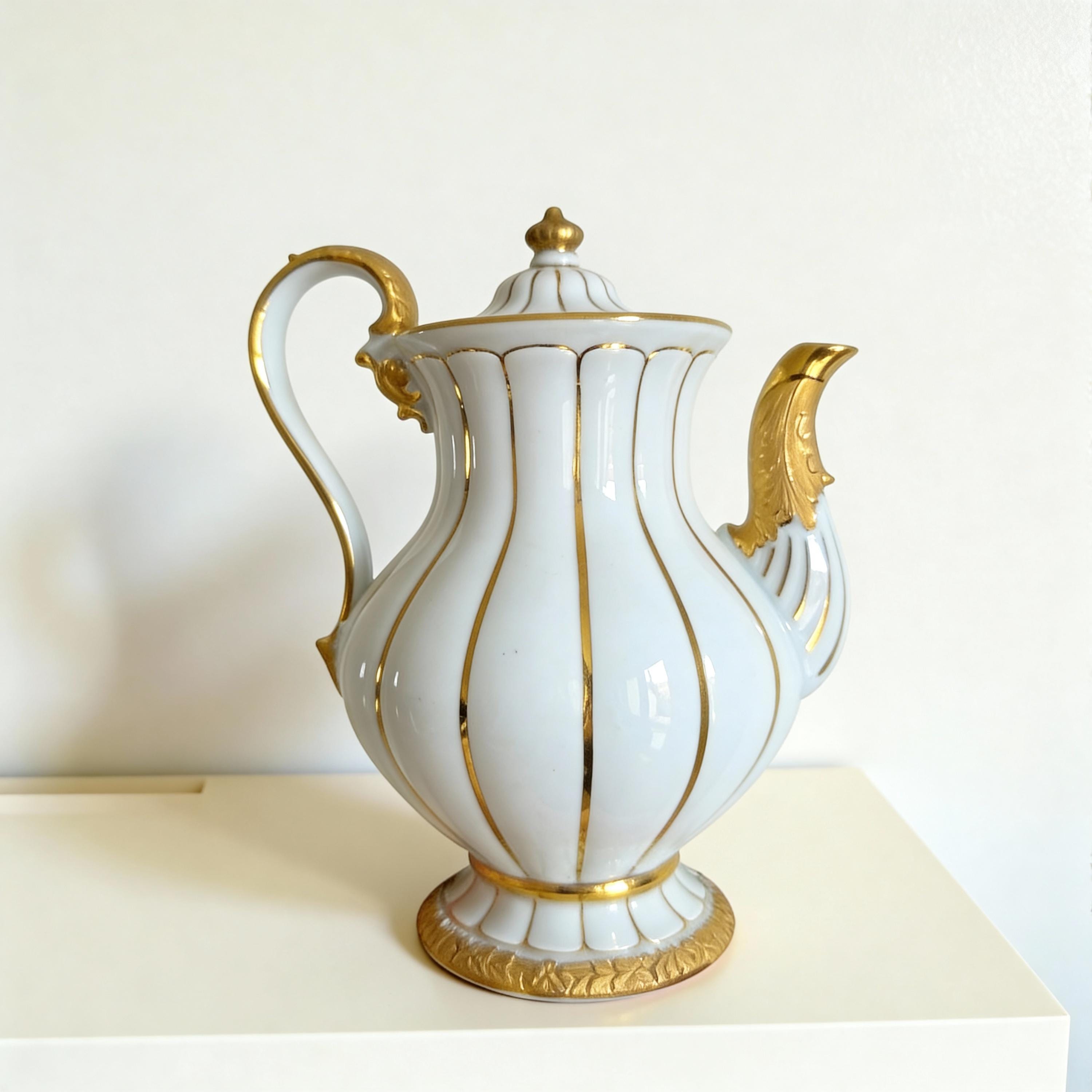 Meissen X-form Chocolate Pot – 1900s Antique Porcelain - Etsy