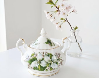 Royal Albert Trillium Sugar Bowl 1970s