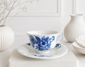 Xícara de chá com pires Royal Copenhagen Blue Flower nº 8500